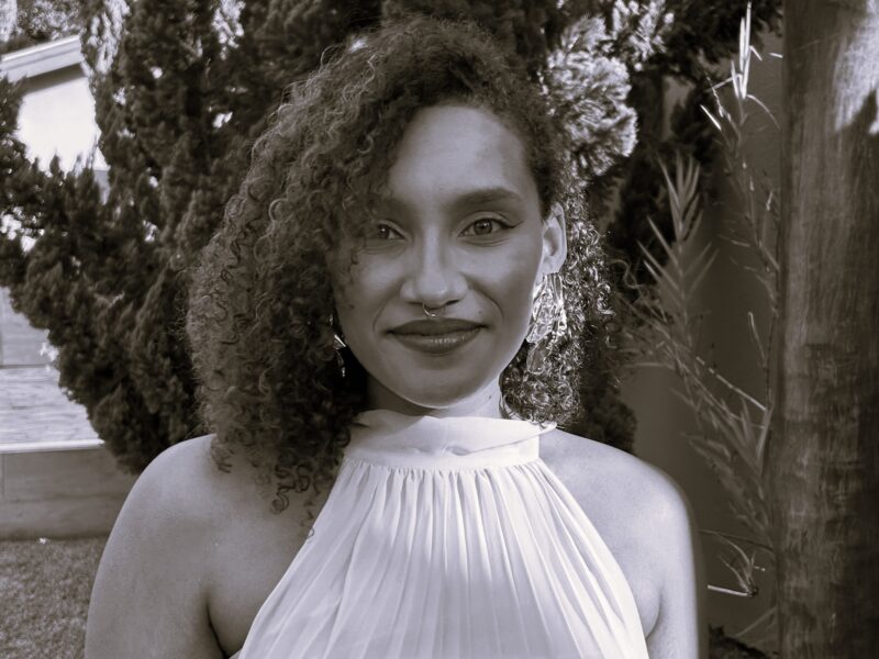 Jade Yasmim - Assistente de Comunicação